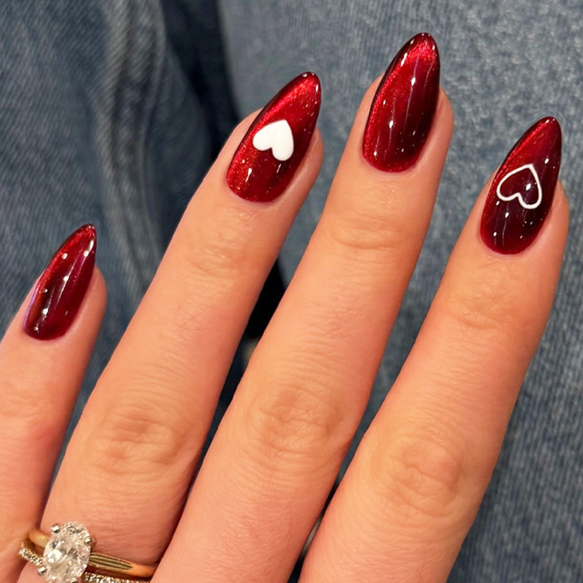 Red Heart Press-On Nails – Glossy Romantic