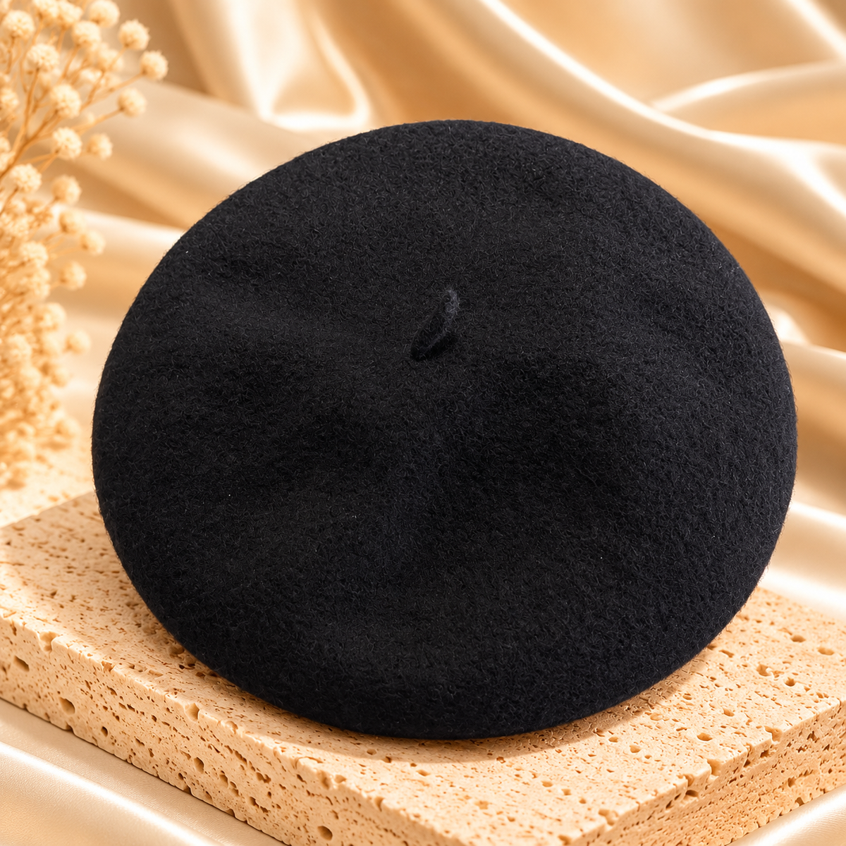 Classic Wool-Look Beret